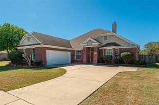 9412 Crofton Ct in Montgomery, AL - Building Photo