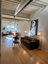 1360 Walnut St, Unit 213 in Boulder, CO - Foto de edificio - Building Photo