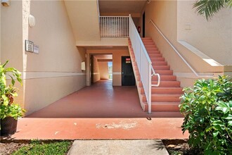 1610 N 42ND Cir in Vero Beach, FL - Building Photo - Building Photo