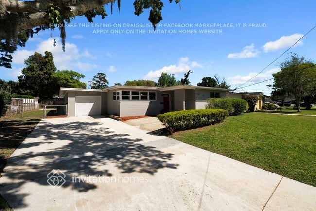 1109 Gunka Rd in Jacksonville, FL - Building Photo - Building Photo