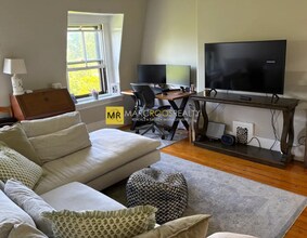 41 Monument Sq, Unit Top in Boston, MA - Building Photo - Building Photo
