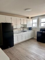 44 E Main St in Wilkes-Barre, PA - Building Photo