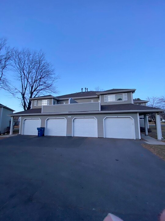 12652 E Warren Dr in Aurora, CO - Building Photo