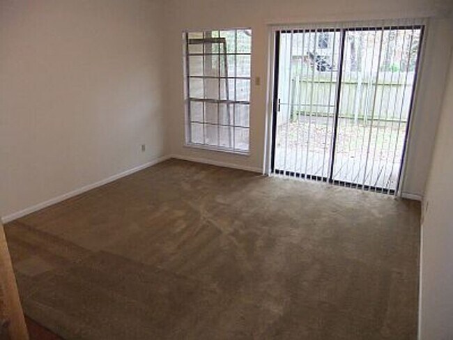 2900 Forest Bend Dr-Unit -2900 in Bryan, TX - Building Photo - Building Photo