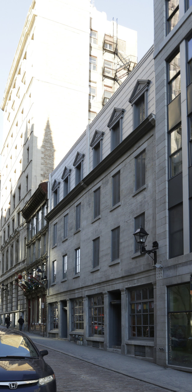 455 Saint-Sulpice in Montréal, QC - Building Photo - Primary Photo