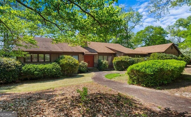 425 Audubon Cir in Griffin, GA - Building Photo - Building Photo