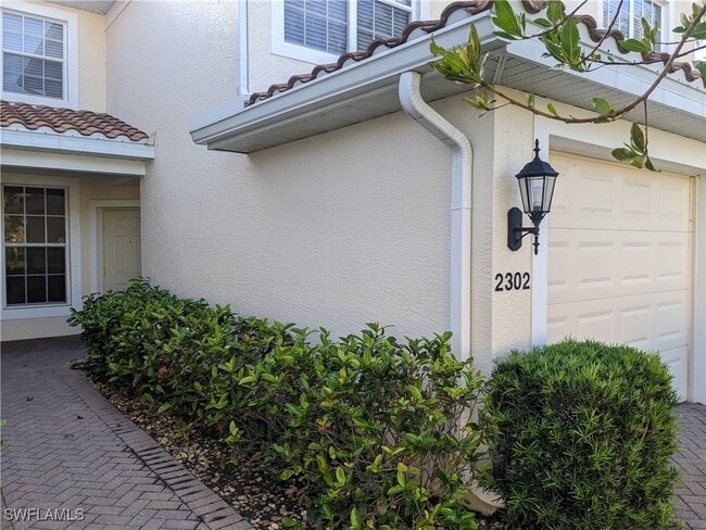 1390 Tiffany Ln in Naples, FL - Building Photo - Building Photo