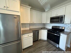 195 Maverick St in Boston, MA - Building Photo - Building Photo