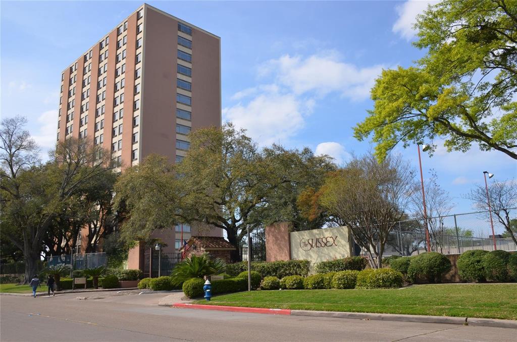 7510 Hornwood Dr in Houston, TX - Building Photo