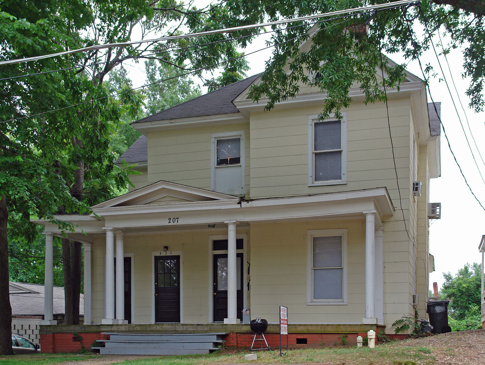 207 Park Ave in Raleigh, NC - Building Photo