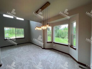29517 97th St SE in Monroe, WA - Foto de edificio - Building Photo