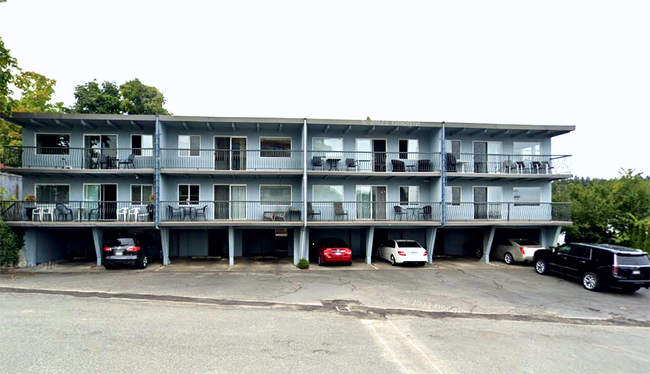 property at 12 Rosehill St