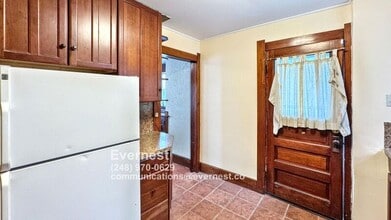 2346 Ward St in Toledo, OH - Foto de edificio - Building Photo