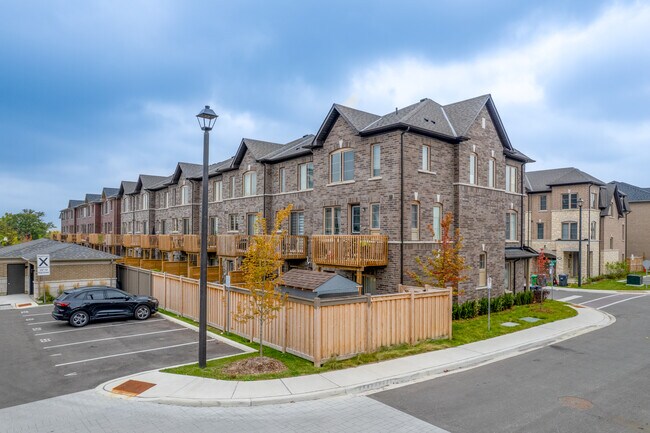 The Towns at Goreway Pines in Brampton, ON - Building Photo - Building Photo