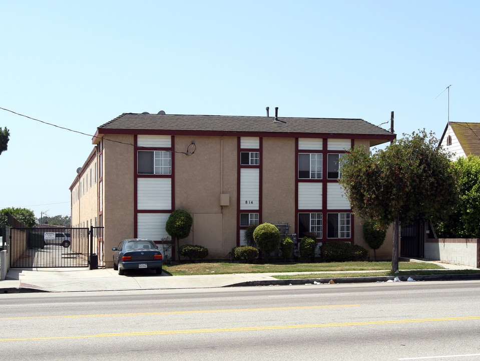 814 W Redondo Beach Blvd in Gardena, CA - Building Photo