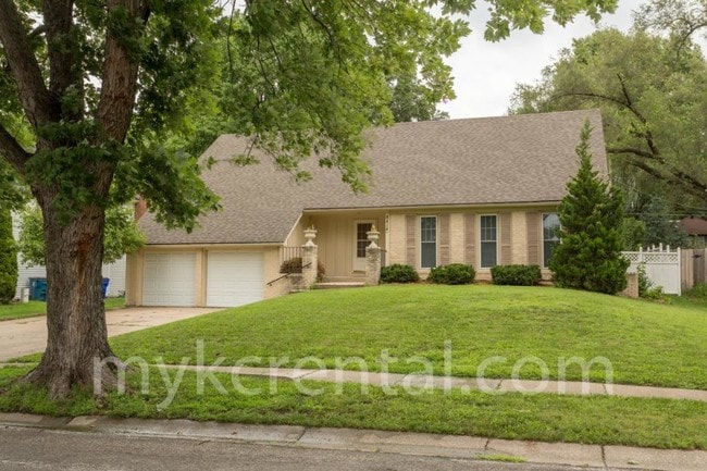 property at 8414 W 98th St