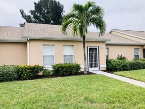 16840 Sanibel Sunset Ct in Ft. Myers, FL - Foto de edificio - Building Photo