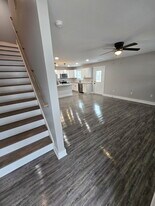 1112 Race St in Richmond, KY - Building Photo