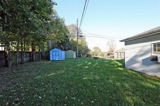 1166 Trent Blvd in Lexington, KY - Building Photo - Building Photo