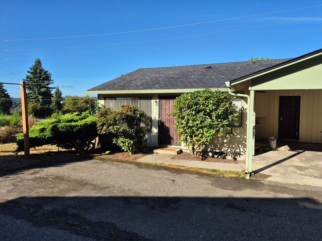 property at 2730 Pine Rd NE