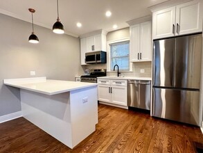 114 Michigan Ave in Highwood, IL - Building Photo - Building Photo