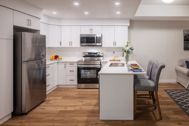 River's Edge Apartments in Chatham-Kent, ON - Building Photo - Building Photo