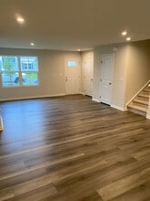 5128 Rustling Pnes Ct in Charlotte, NC - Foto de edificio - Building Photo