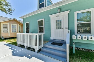 4323 Ursuline St in Galveston, TX - Building Photo - Building Photo