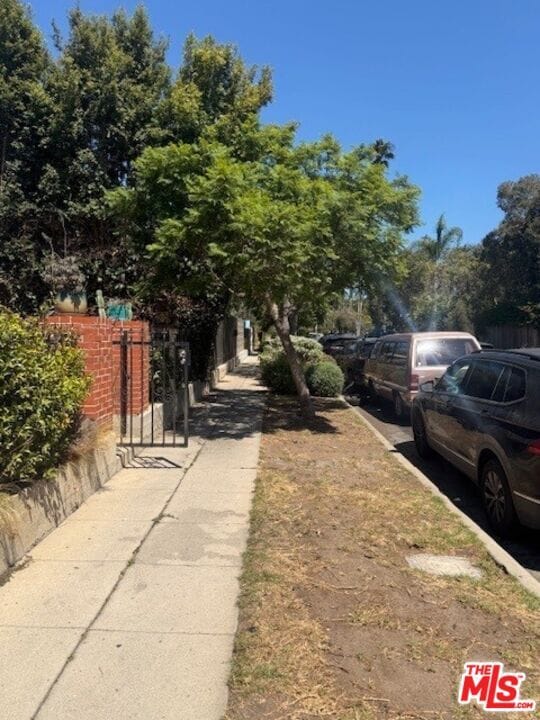 513 San Juan Ave in Los Angeles, CA - Building Photo - Building Photo