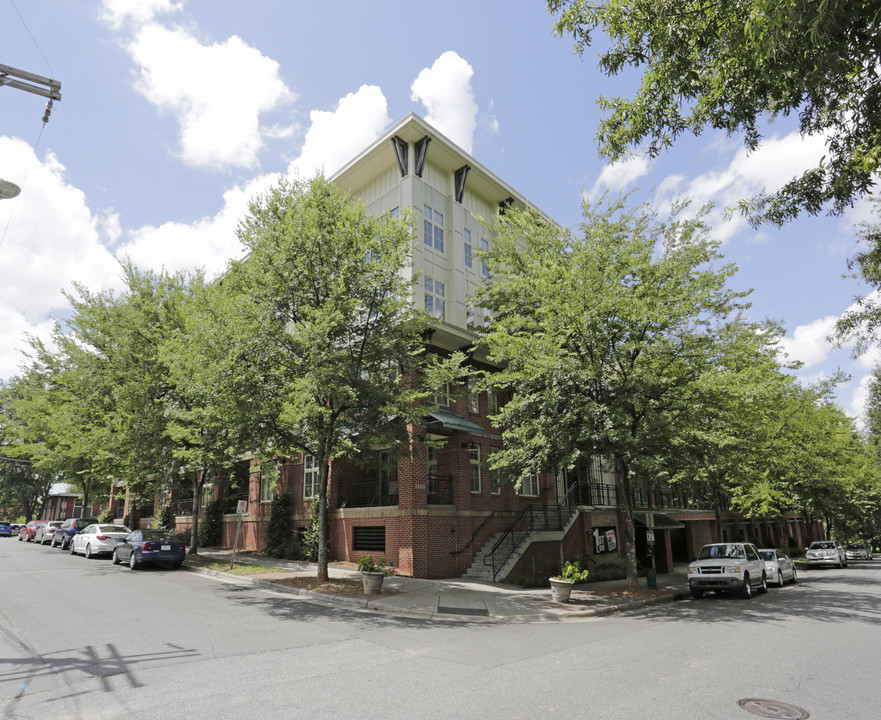 First Row Condominiums in Charlotte, NC - Building Photo