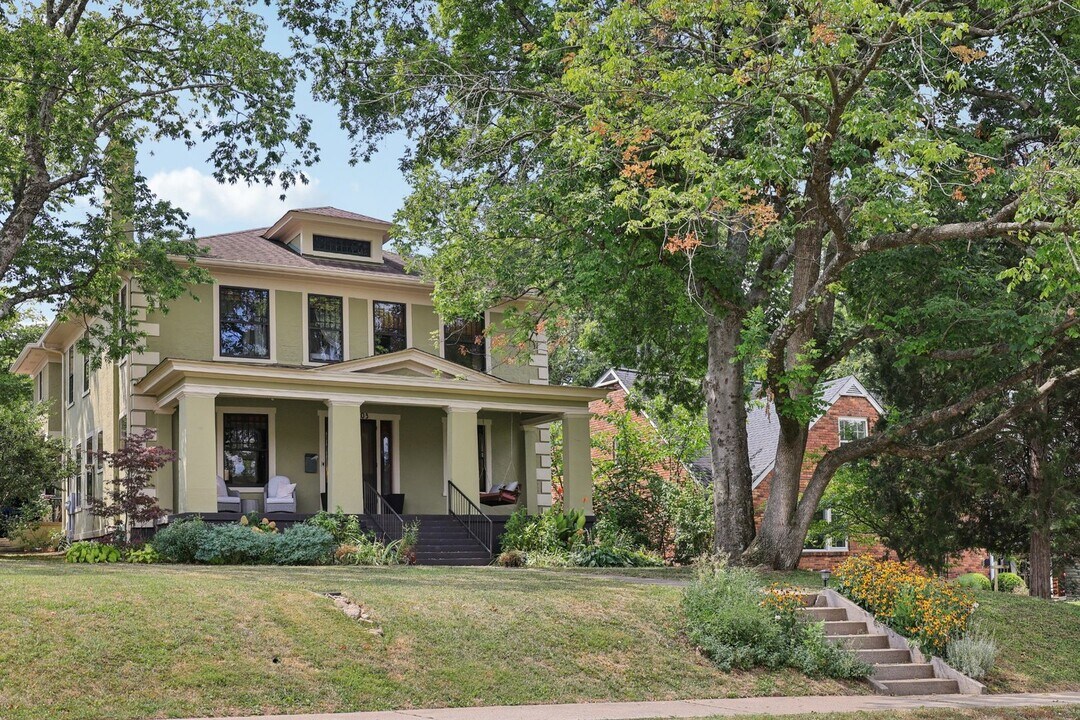 2503 Fairfax Ave in Nashville, TN - Building Photo