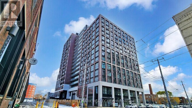 181 Sterling Rd in Toronto, ON - Building Photo - Building Photo