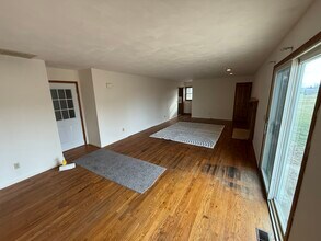 8821 Sams Dr, Unit 8821 sams drive in Maybee, MI - Foto de edificio - Building Photo