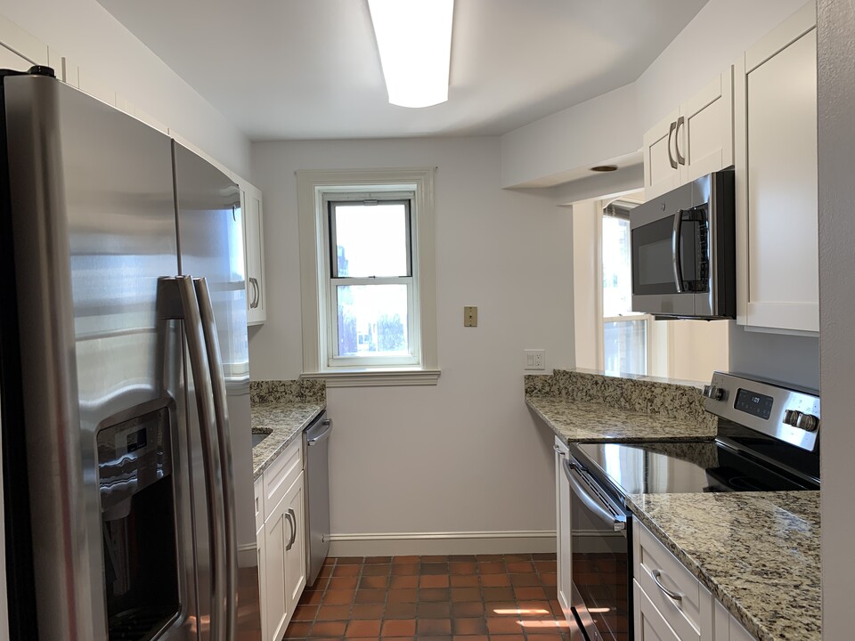 416 Commonwealth Ave, Unit 514 in Boston, MA - Building Photo