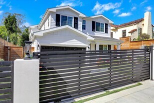 10593 Kinnard Ave in Los Angeles, CA - Building Photo