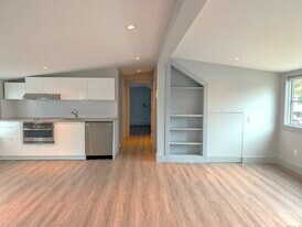 15 Myrtle Ave in Westport, CT - Building Photo