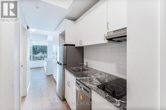 1800 Simcoe St N in Oshawa, ON - Building Photo - Building Photo