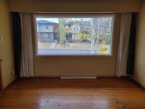 3731 Richmond Rd SW in Calgary, AB - Building Photo - Building Photo