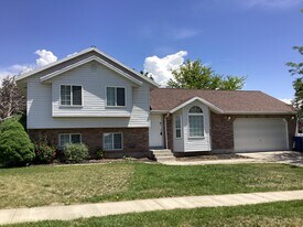 1484 N 400 W in American Fork, UT - Building Photo