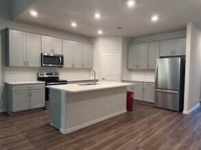 3253 Cumby Dr in Royse City, TX - Building Photo - Building Photo