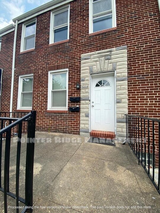 3428 Erdman Ave Photo