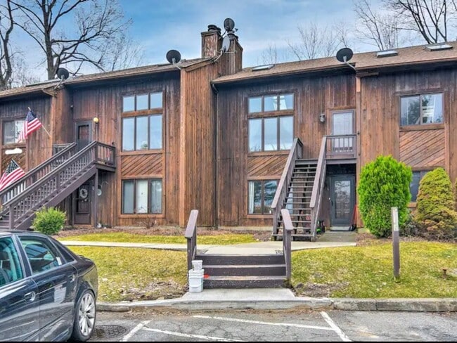property at 7 Pevero Dr