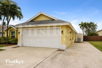 6484 Robinson St, Unit 0811 in Jupiter, FL - Building Photo - Building Photo