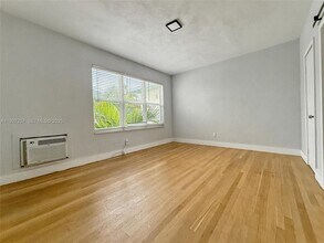 315 W 28th St in Miami Beach, FL - Building Photo - Building Photo