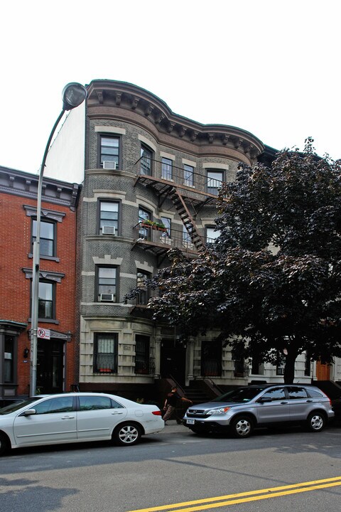 399 6th Ave in Brooklyn, NY - Building Photo