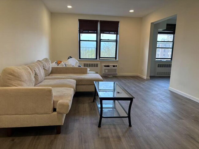 property at 152-72 Melbourne Ave