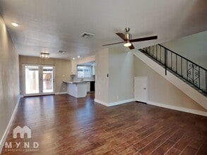 8243 E Thomas Rd in Scottsdale, AZ - Building Photo - Building Photo