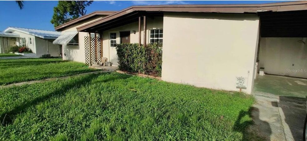 2441 Ednor St in Port Charlotte, FL - Building Photo