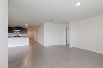 8578 Triumph Cir in Wildwood, FL - Building Photo - Building Photo
