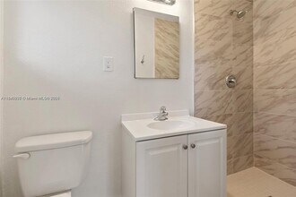 20545 Leeward Ln in Cutler Bay, FL - Building Photo - Building Photo